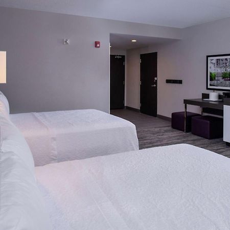 Hampton Inn & Suites Winston-Salem Downtown Esterno foto