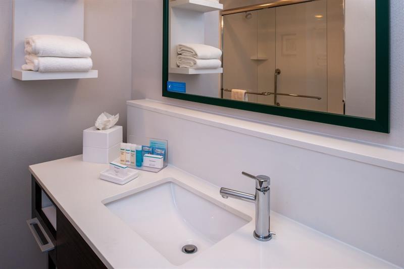 Hampton Inn & Suites Winston-Salem Downtown Esterno foto