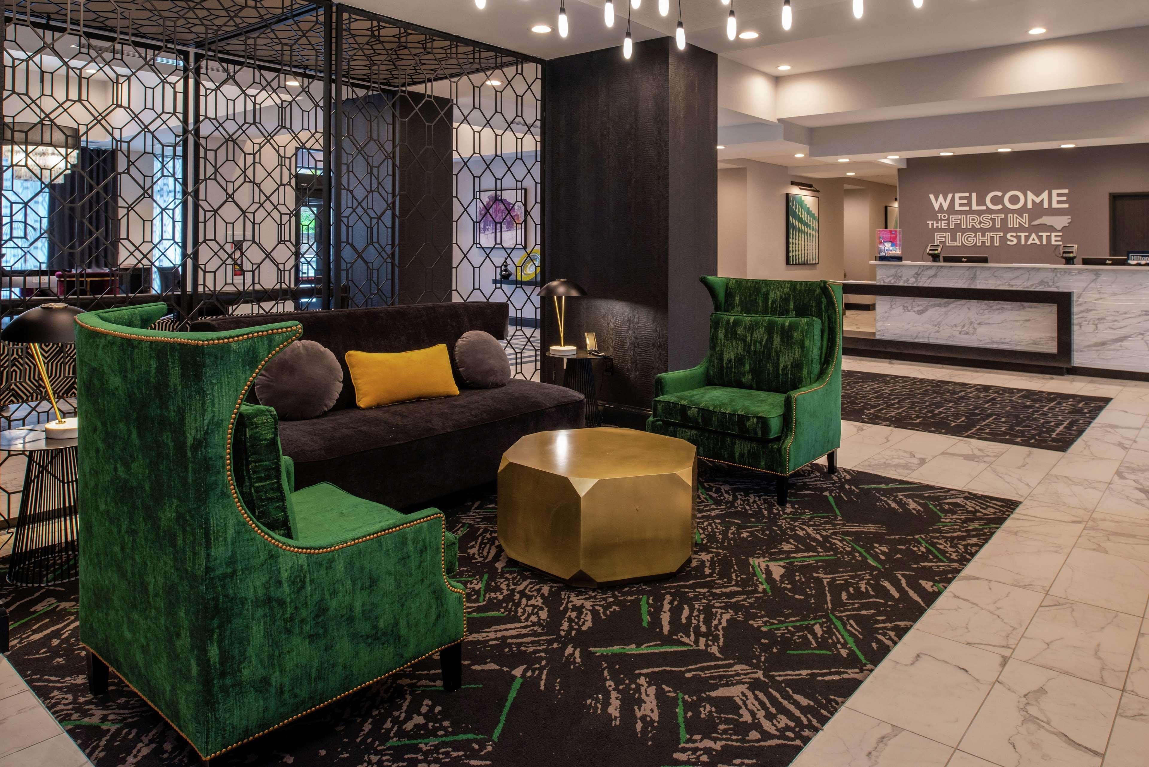 Hampton Inn & Suites Winston-Salem Downtown Esterno foto