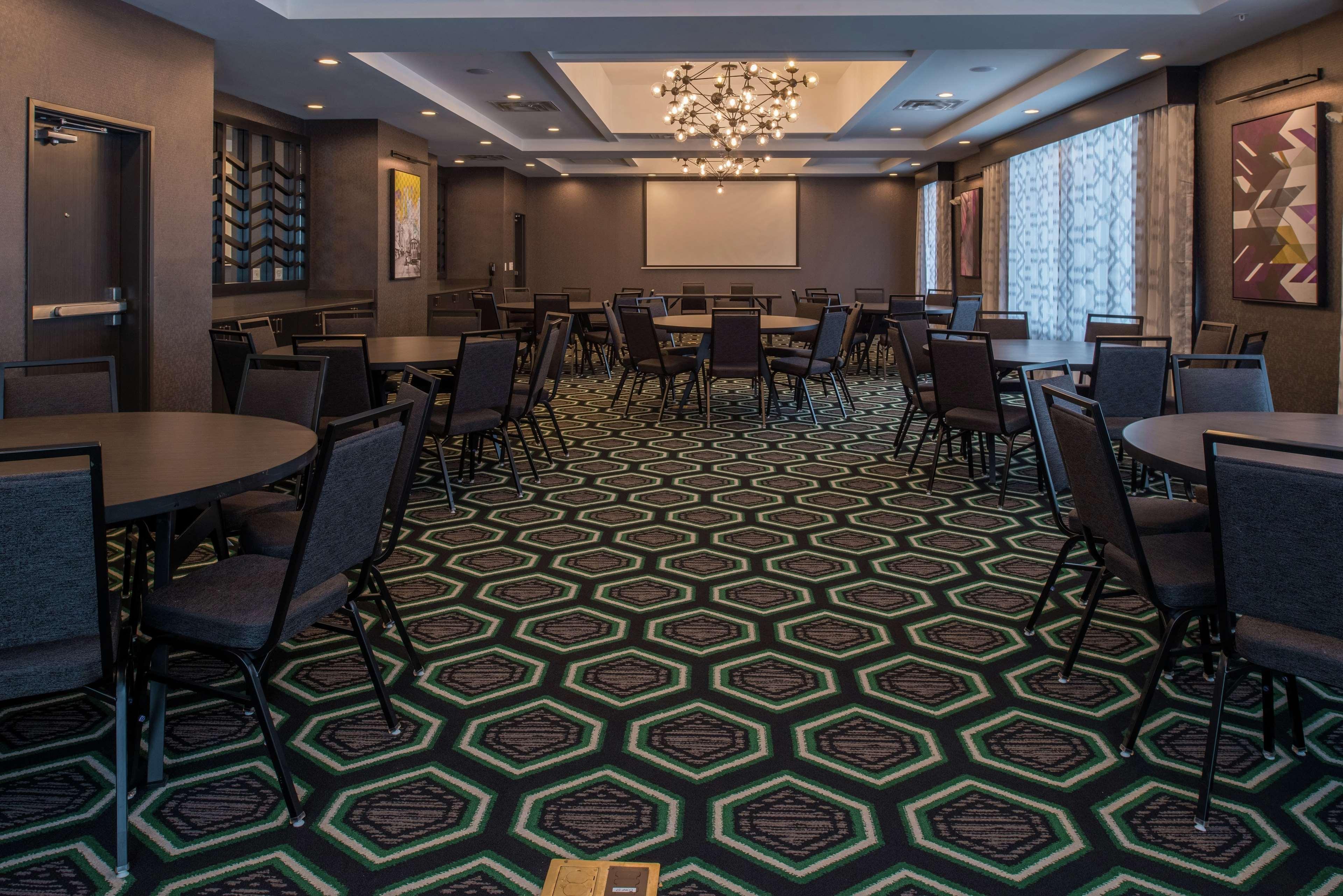 Hampton Inn & Suites Winston-Salem Downtown Esterno foto