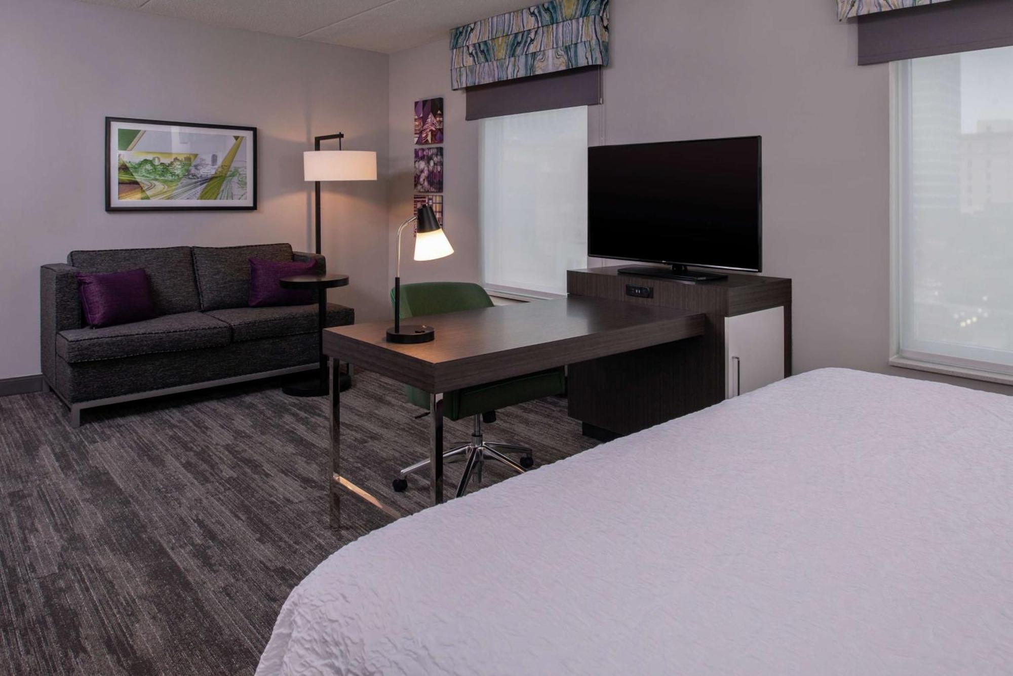Hampton Inn & Suites Winston-Salem Downtown Esterno foto