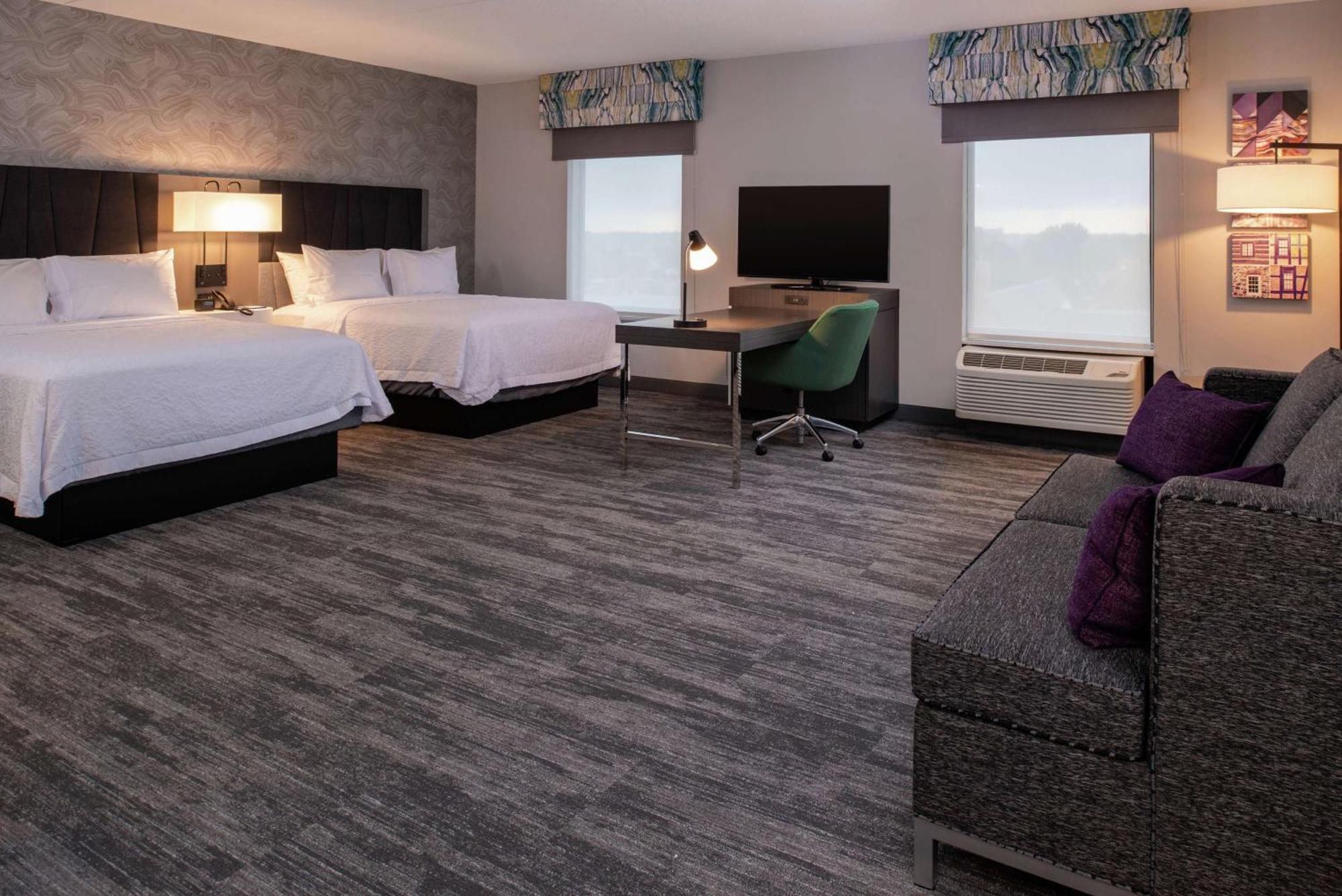 Hampton Inn & Suites Winston-Salem Downtown Esterno foto