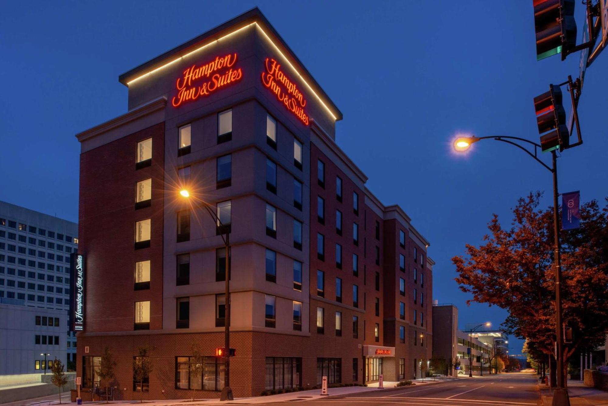 Hampton Inn & Suites Winston-Salem Downtown Esterno foto