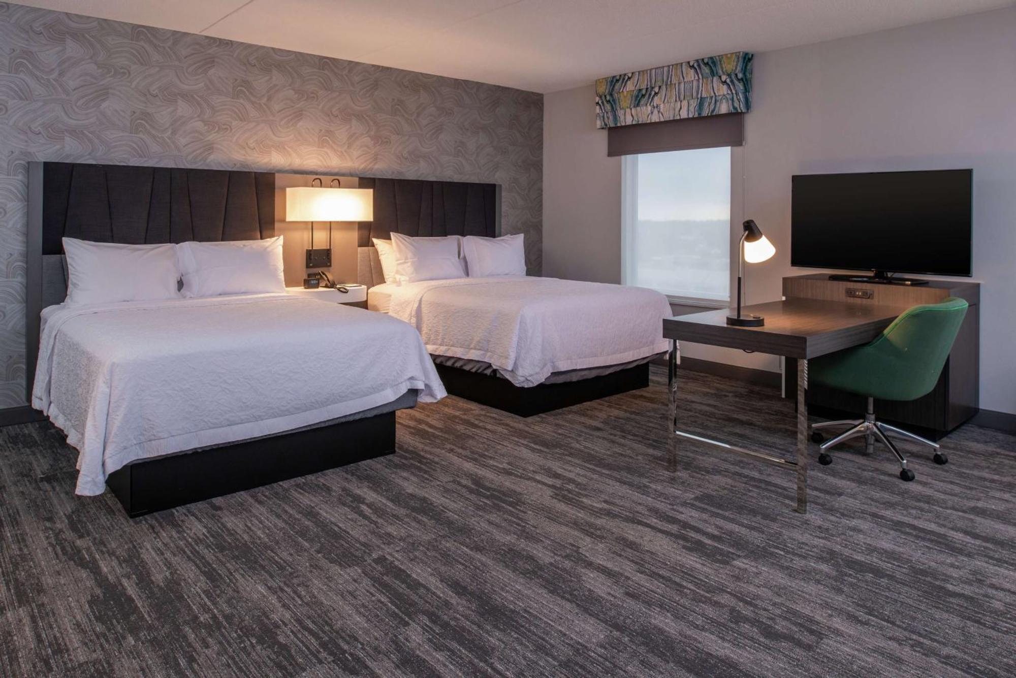 Hampton Inn & Suites Winston-Salem Downtown Esterno foto